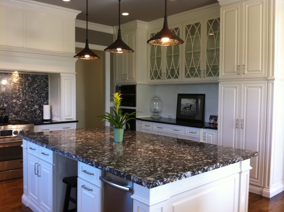 Kitchen Cabinets - Traditional - Kitchen - Louisville - by ...