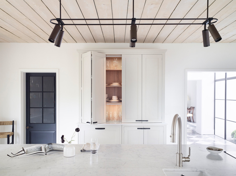 Design ideas for a traditional home in London.