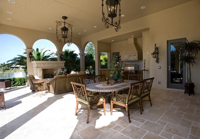 Outdoor Entertaining american-traditional-patio