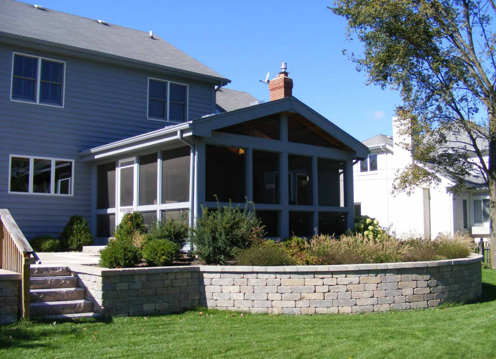 Screened Porch with Dog Wash