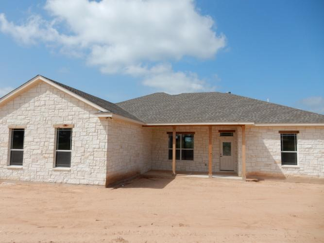 Inspiration for a transitional home design remodel in Austin