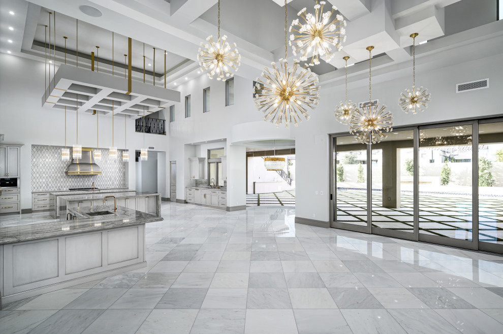 Inspiration for a modern kitchen remodel in Phoenix