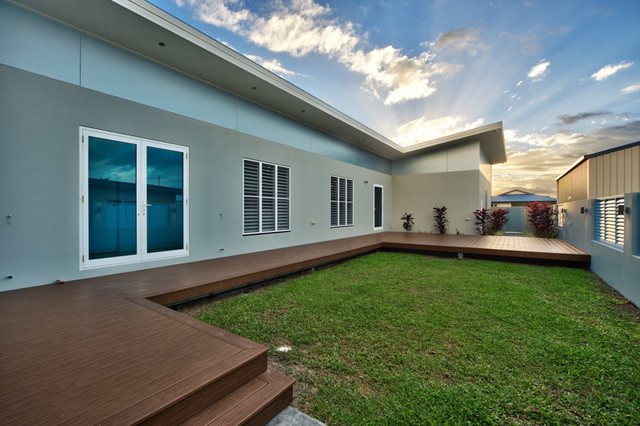 Beachfront Retreat maritim-patio