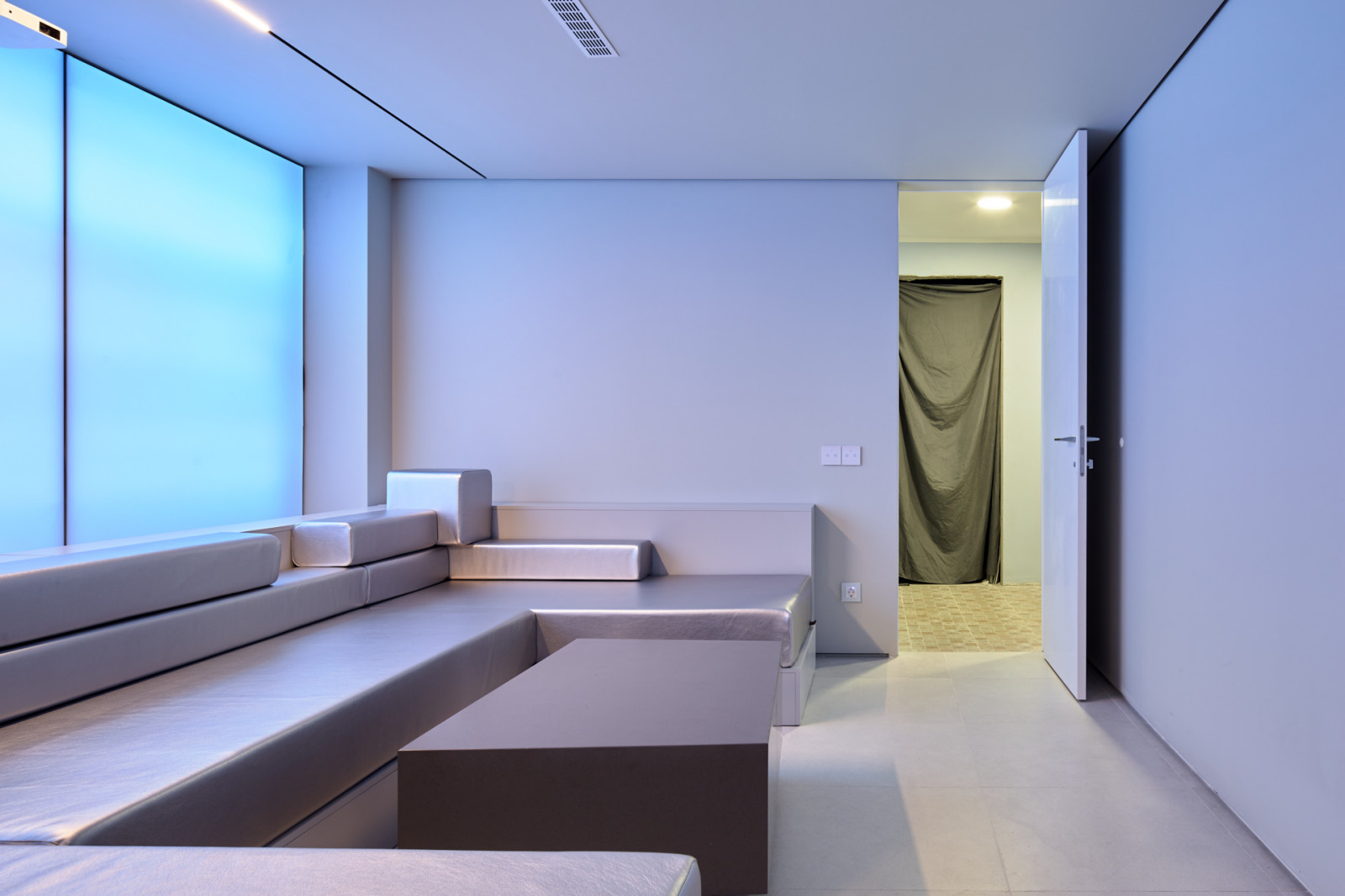 Сауна, молнии и норвежские скалы