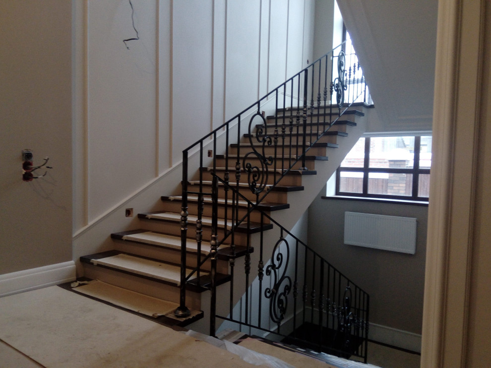 Облицовка каркаса массивом Ясеня+кованное ограждение