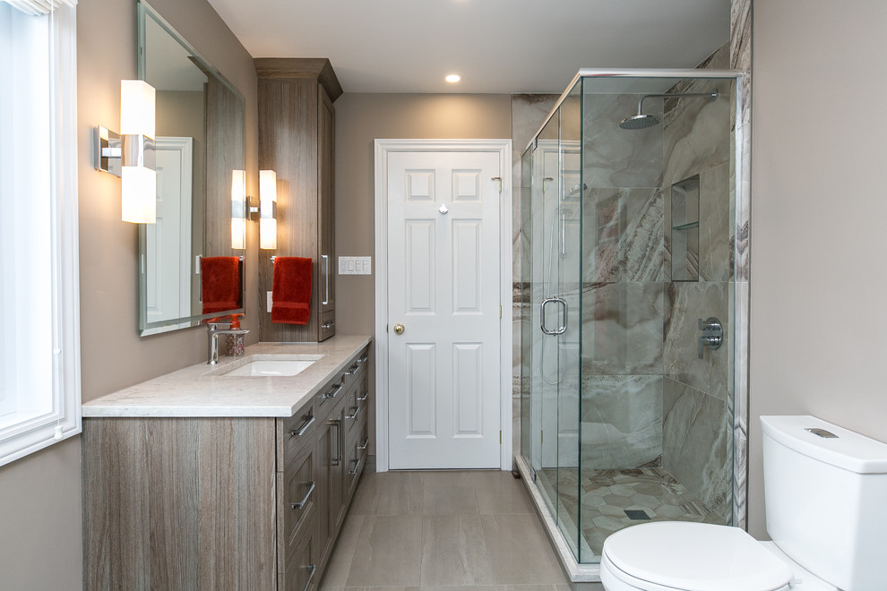 Feature Tub Traditional Bathroom Ottawa by Distinctive