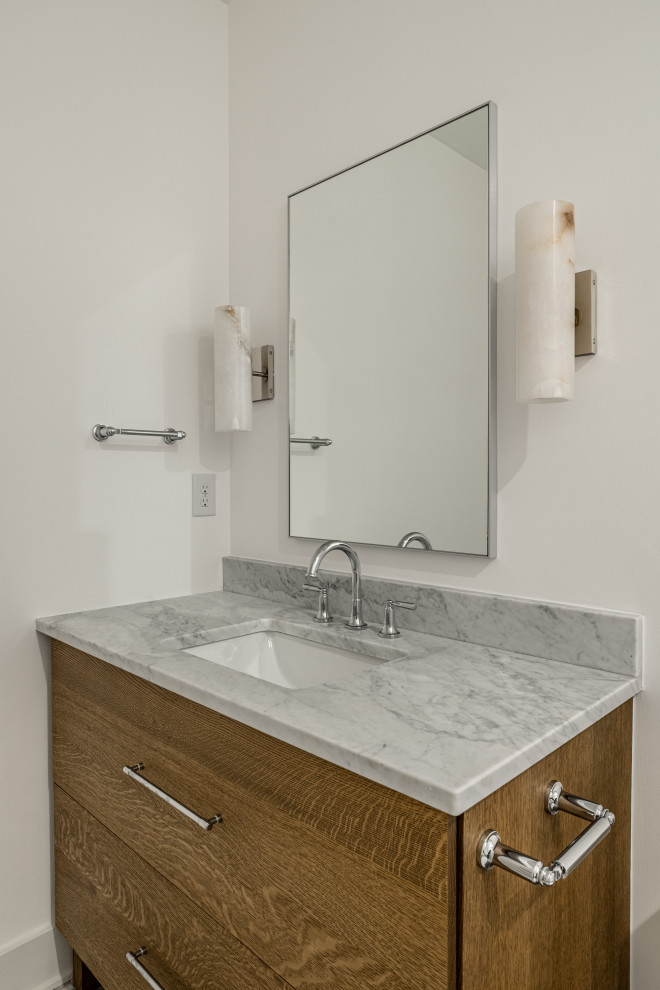 Example of a transitional home design design in Indianapolis