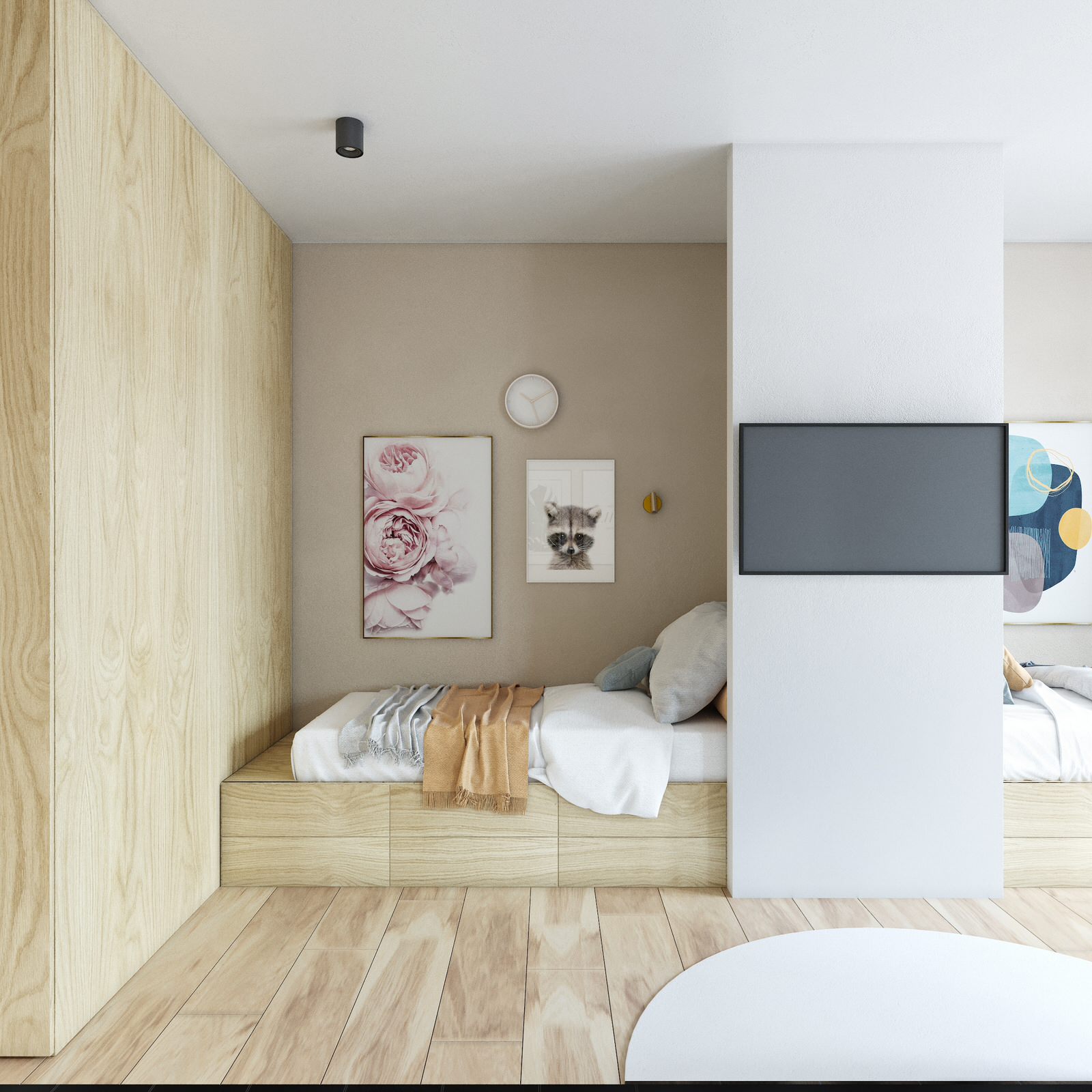 Вид на комнату из коридора