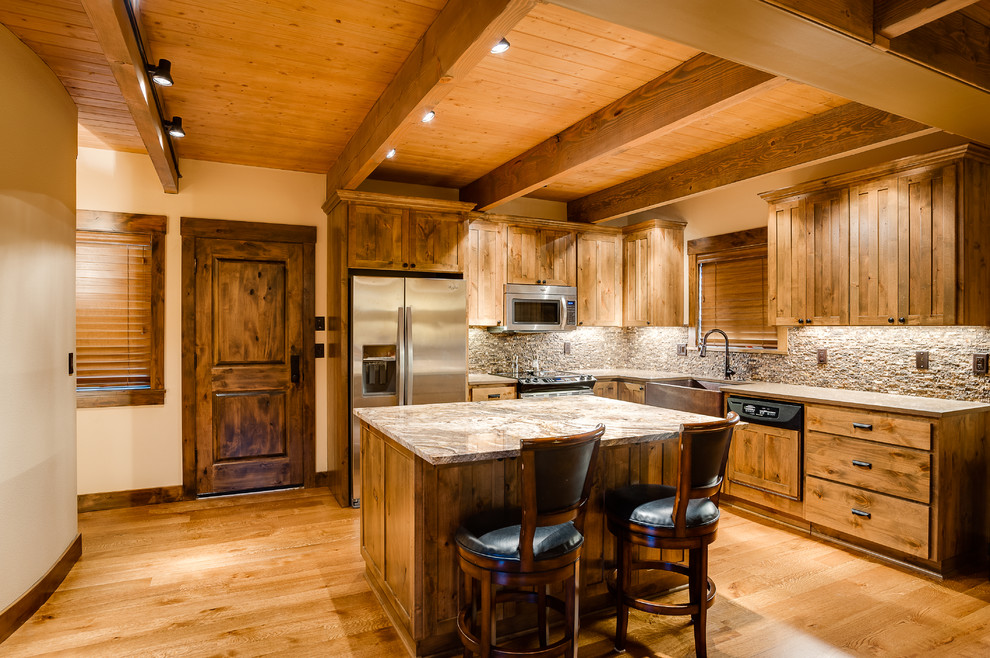 Mountain style kitchen photo in Portland