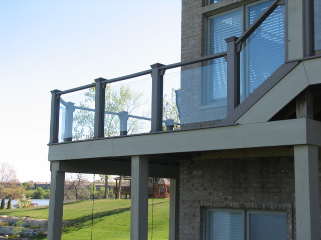 Hadwin Deck contemporary-traedaeck