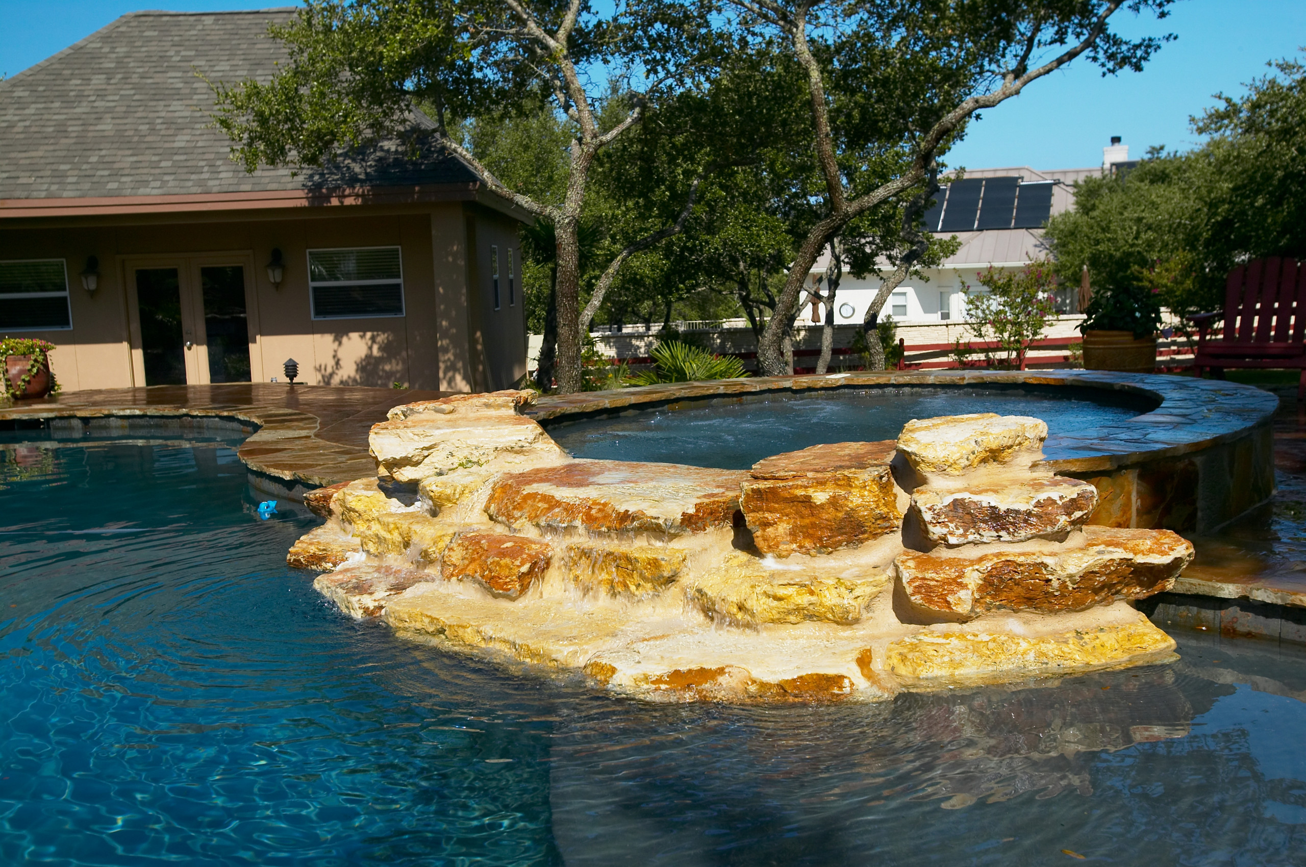 Fair Oaks Ranch, Texas Natural Pool, Spa, Pool House and Pool Deck