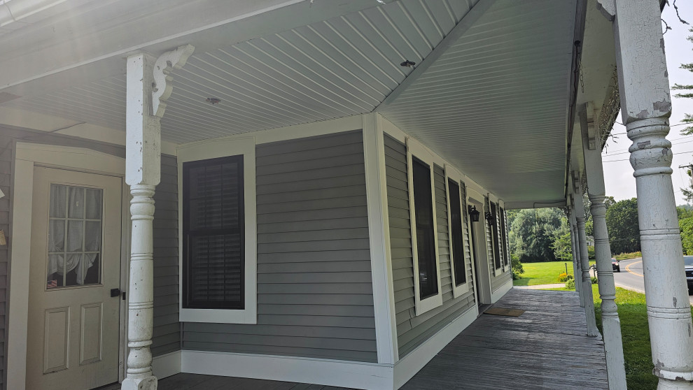 Cedar Knoll vinyl siding- Fern with PVC
