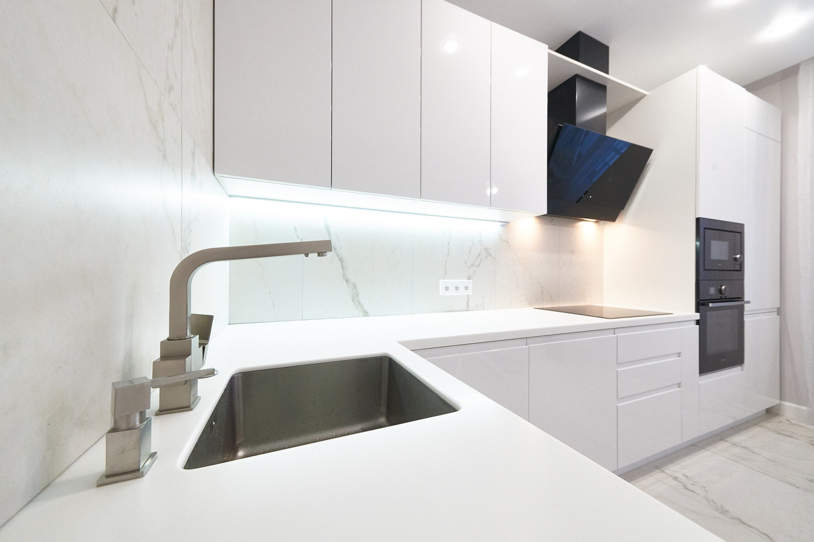 Кухня в современном стиле 4