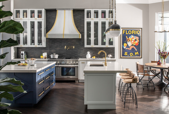 Transitional Elegance Kitchen klassisch-modern-kueche