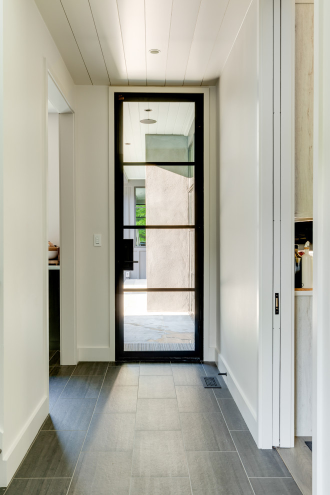 Entryway - entryway idea in Nashville