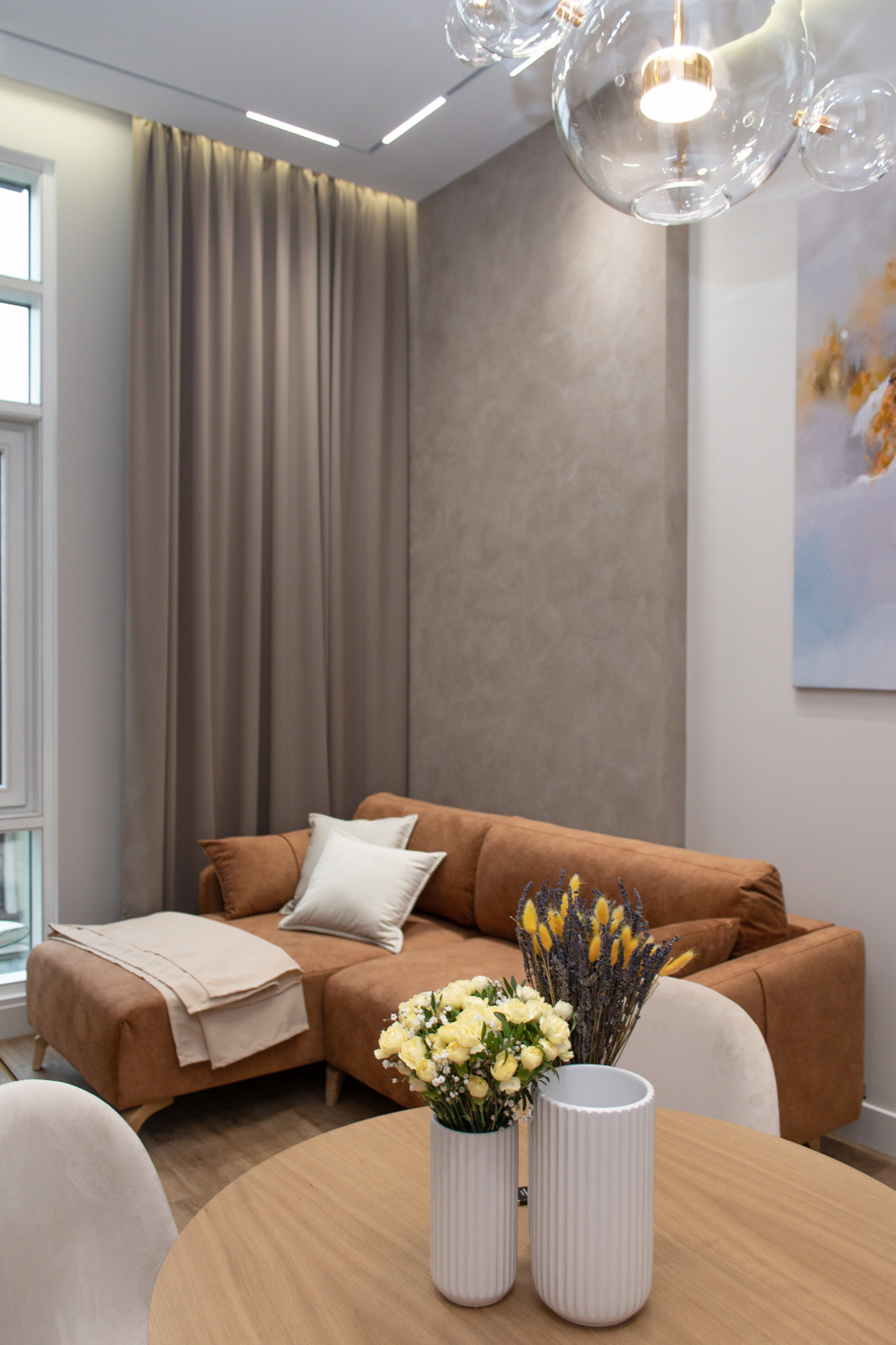 Реализация ЖК "Болконский", квартира с потолками 3,6 метра.