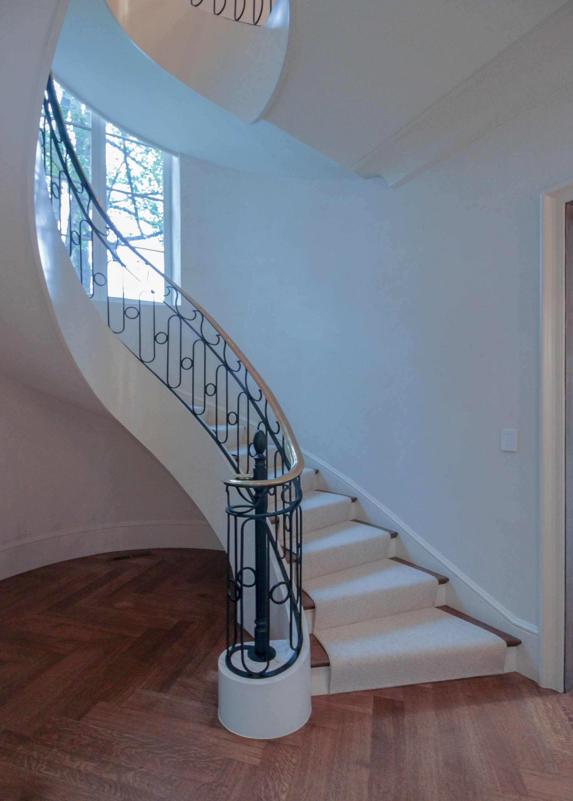 61_Sculptural/Elliptical Staircase in Washington, DC 20008
