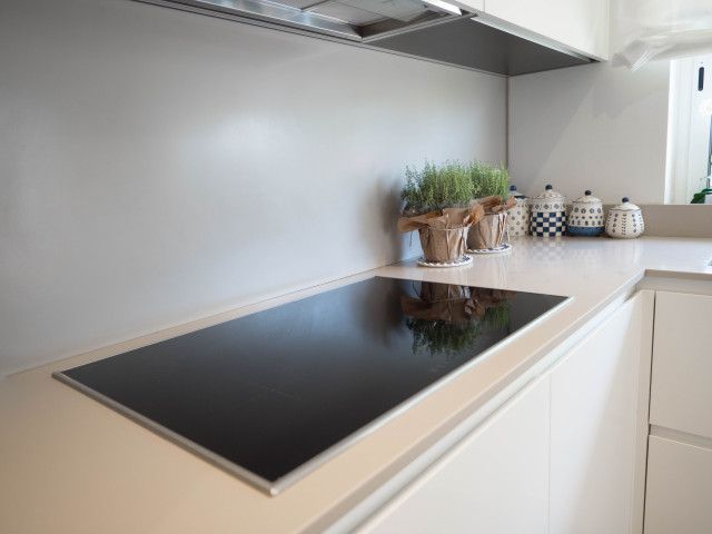 RESTYLING CUCINA contemporary-kitchen