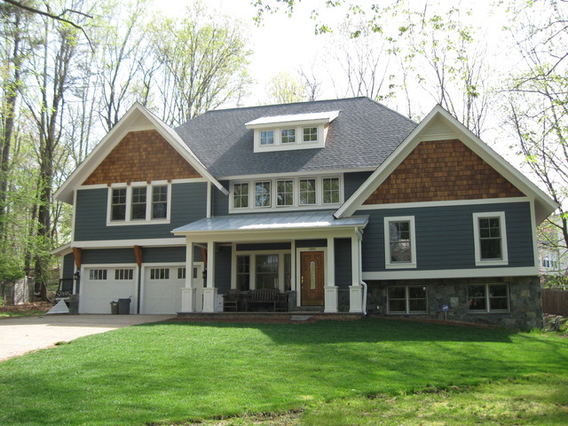 SplitLevel Pop Top  Traditional  Exterior  DC Metro  by Red House Architects