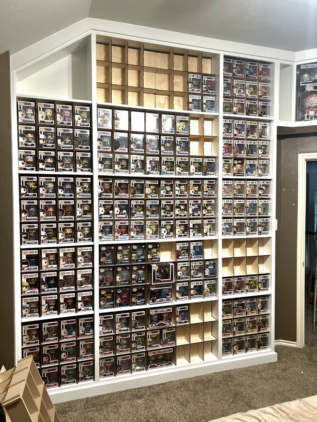 Art Figurine POP and LEGO display cabinets