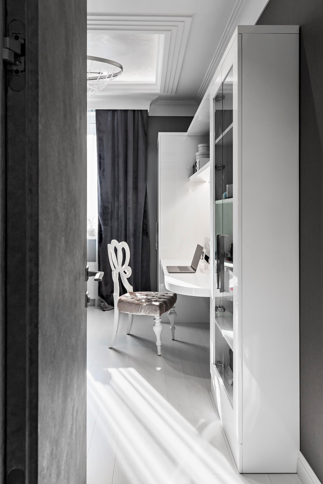 Оттенки Серого