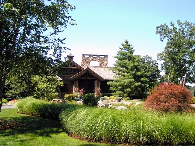 Custom Exteriors rustik-fasad