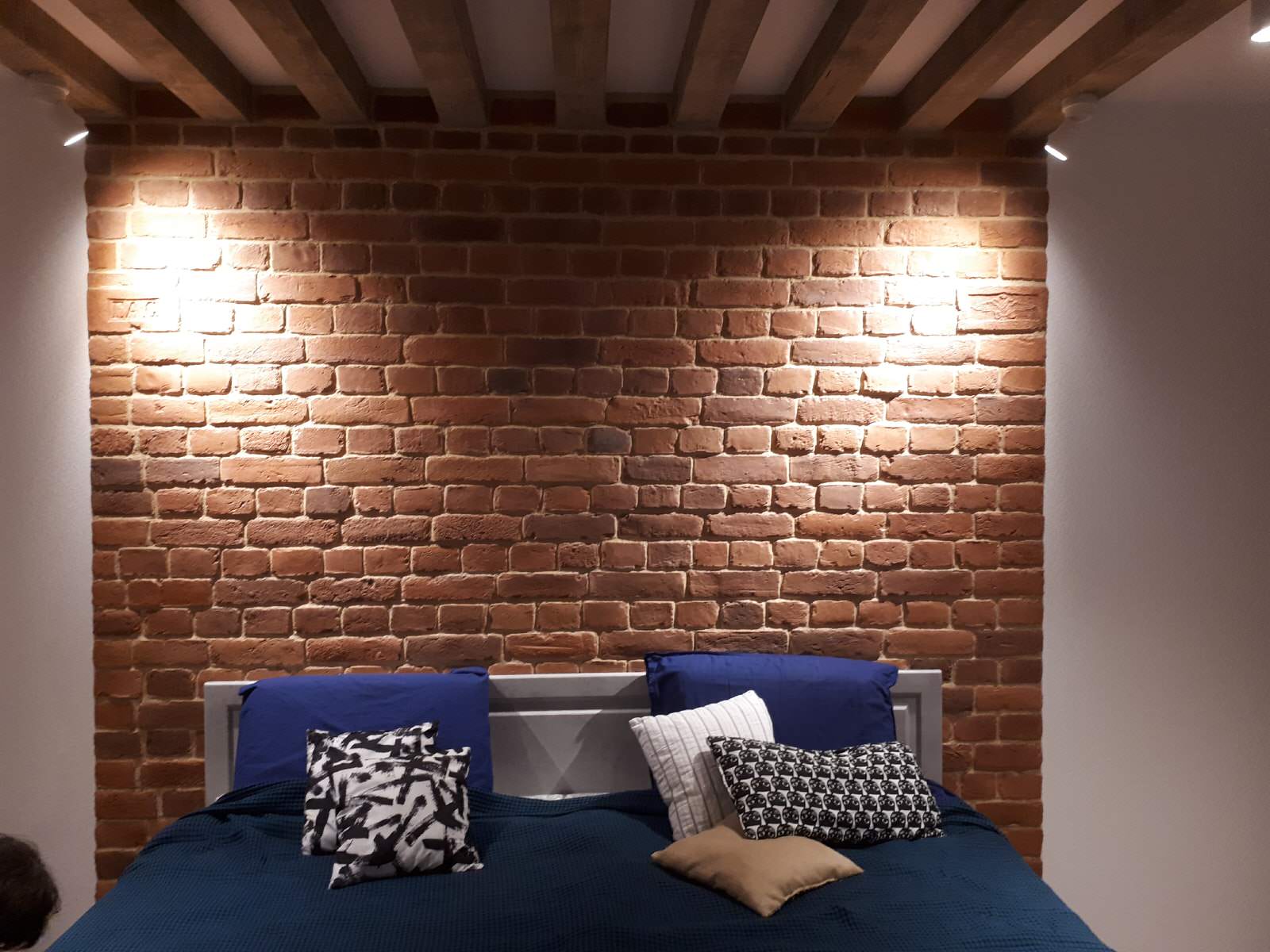 Плитка под кирпич