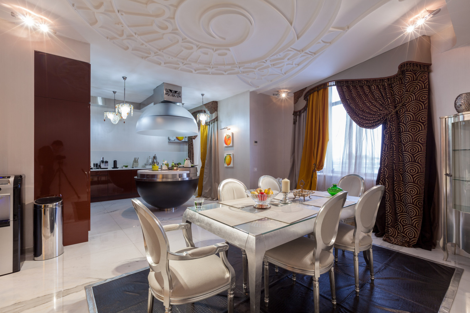 Кухня с гостиной