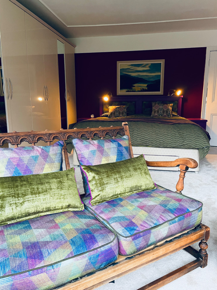 Contemporary and artistic bedroom and en-suite bathroom
