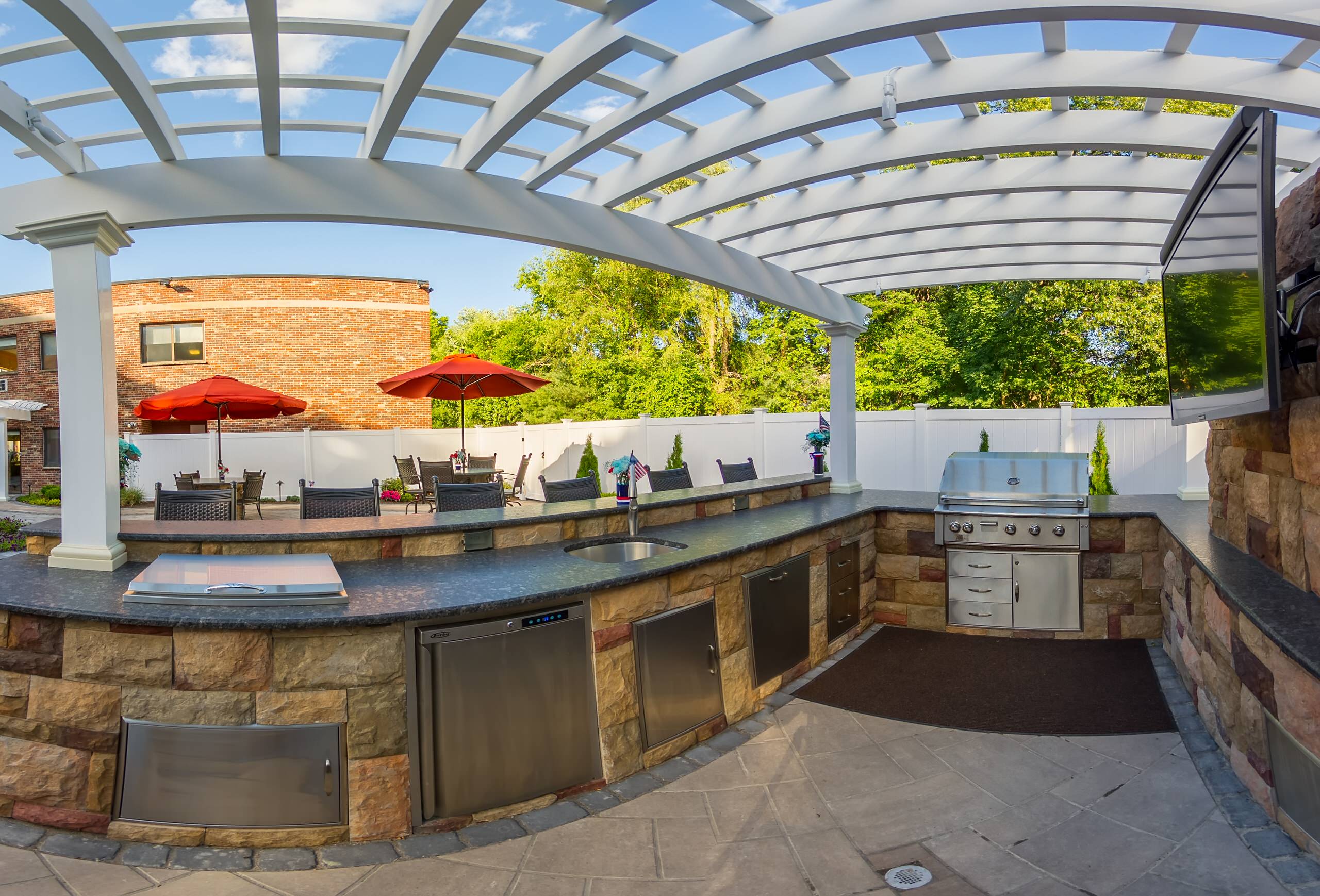 Lexington, Massachusetts Courtyard