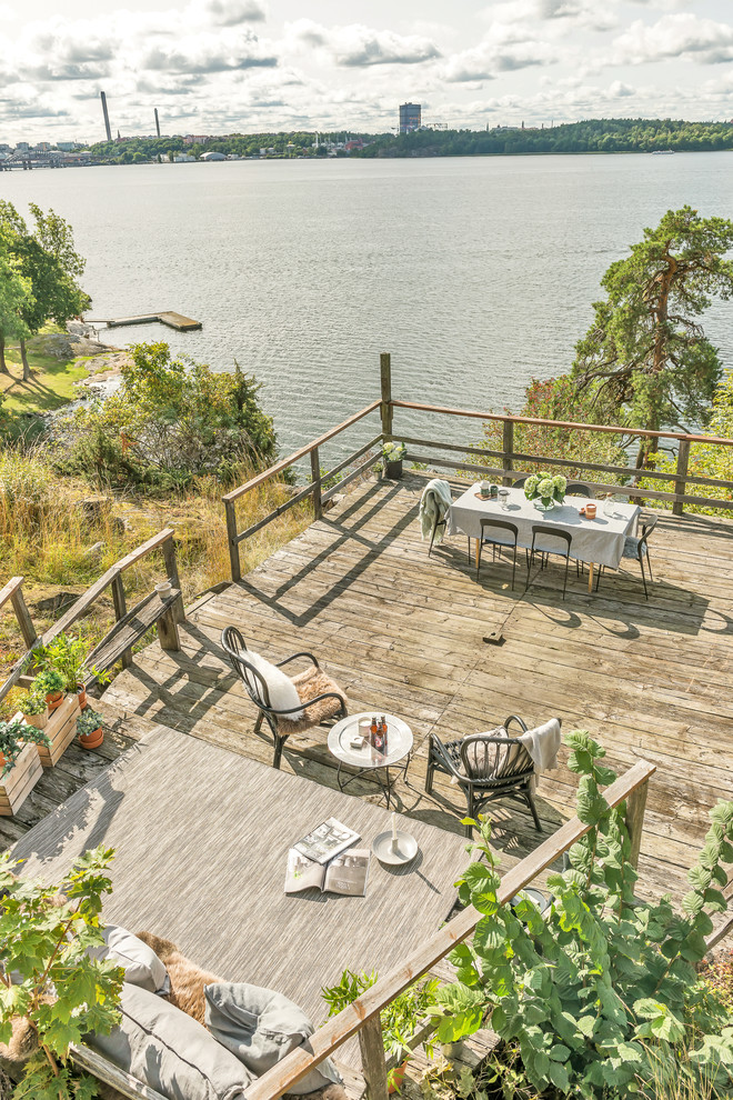 Inspiration for a beach style patio in Stockholm.