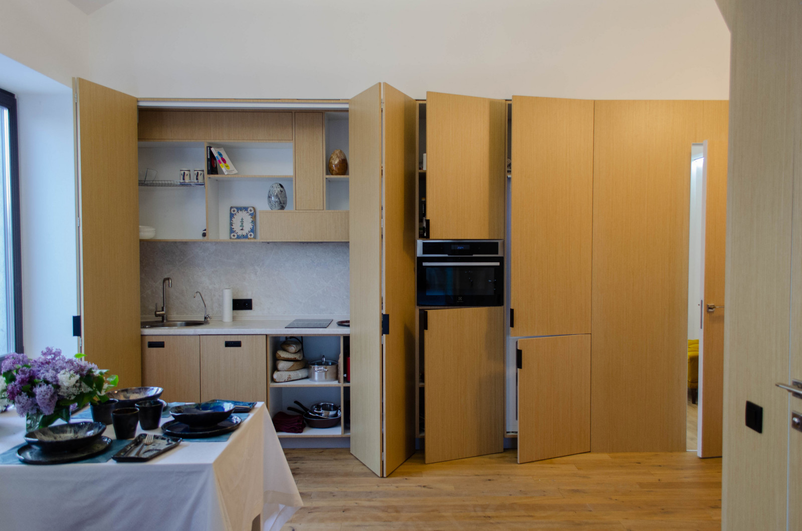 ЖД "Театральный", 77 м2