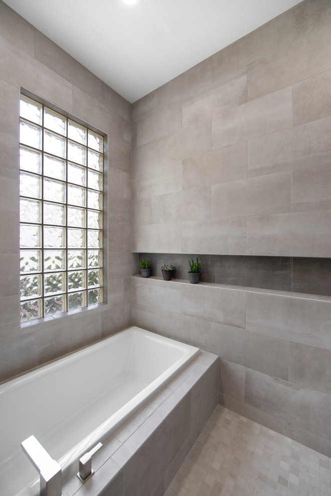 Идея дизайна: большая ванная комната в скандинавском стиле
