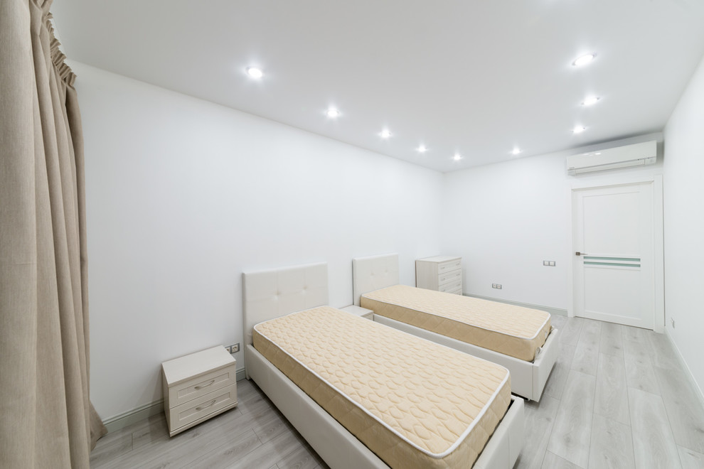 Детская комната в светлых тонах