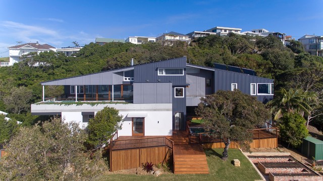 Tree House Merewether coastal-house-exterior
