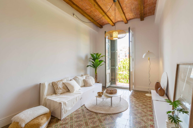 HOME STAGING VIVIENDA CASA VAC&Iacute;A. PROYECTO DIPUTACI&Oacute; modern-wohnbereich