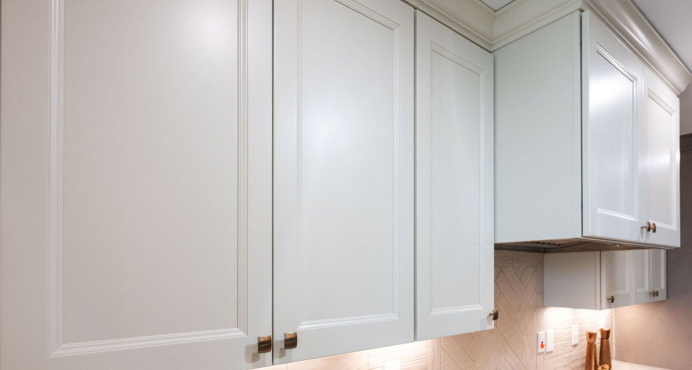 Home design - transitional home design idea
