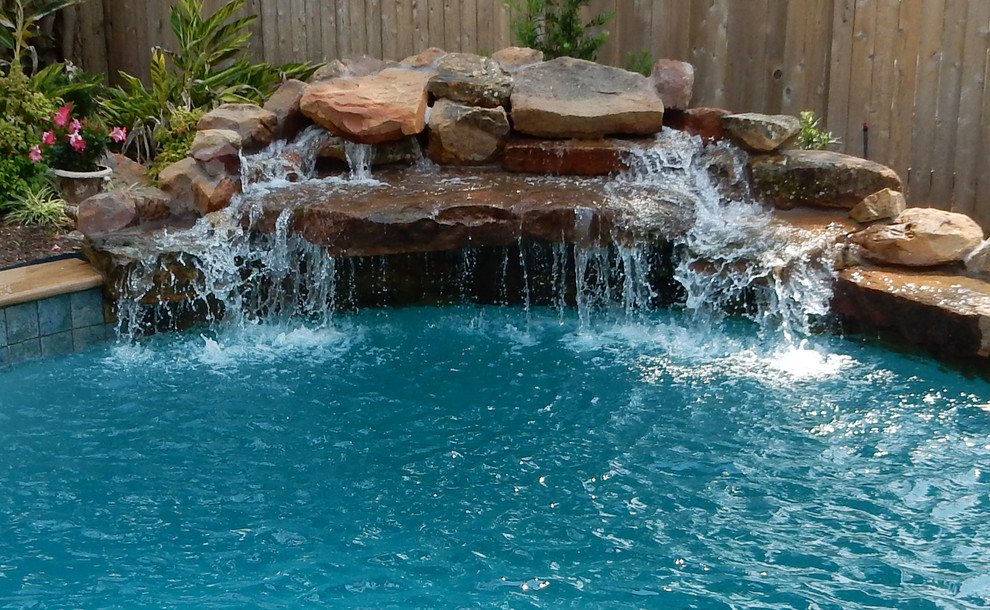 Mountain style pool photo in Houston