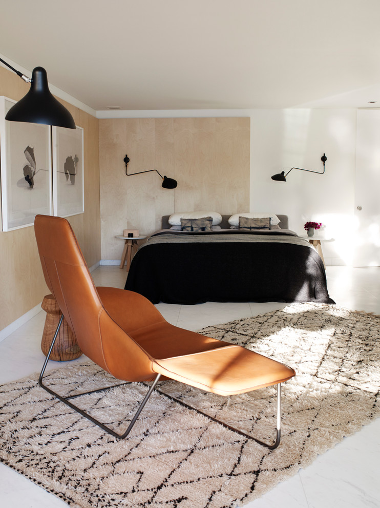 Inspiration for a contemporary bedroom in Sydney.