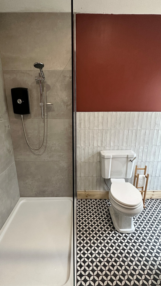 Traditional bathroom