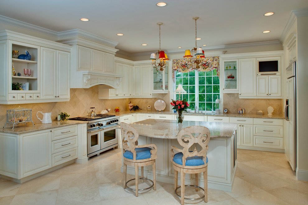 Naples, FL 41 West Old Naples Custom Home Beach Style Kitchen