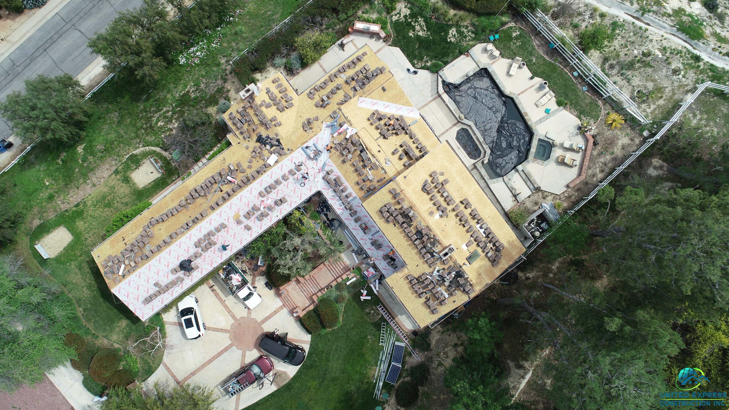 Roofing installation in Bell canyon