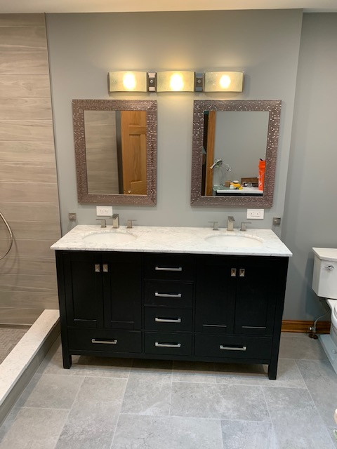 Orland Park - Master Bathroom