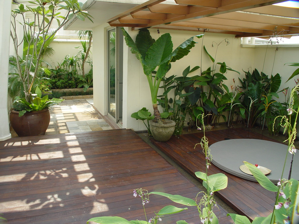 Roof Garden Trellis Tower Singapore by Greenhouse Design & Build