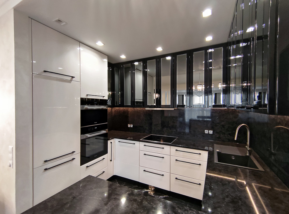 "ул.Лобочевского"