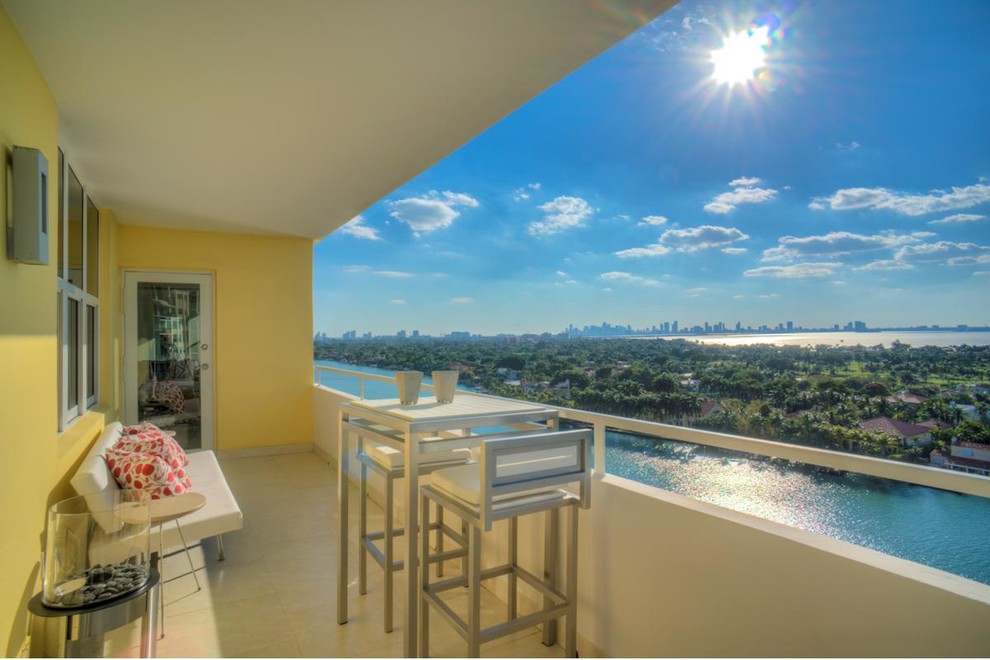 Miami Residence - Modern - Balcony - Miami - by DESIGNLUSH