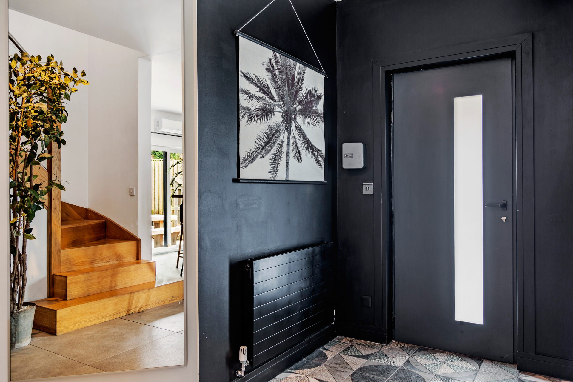 Black House