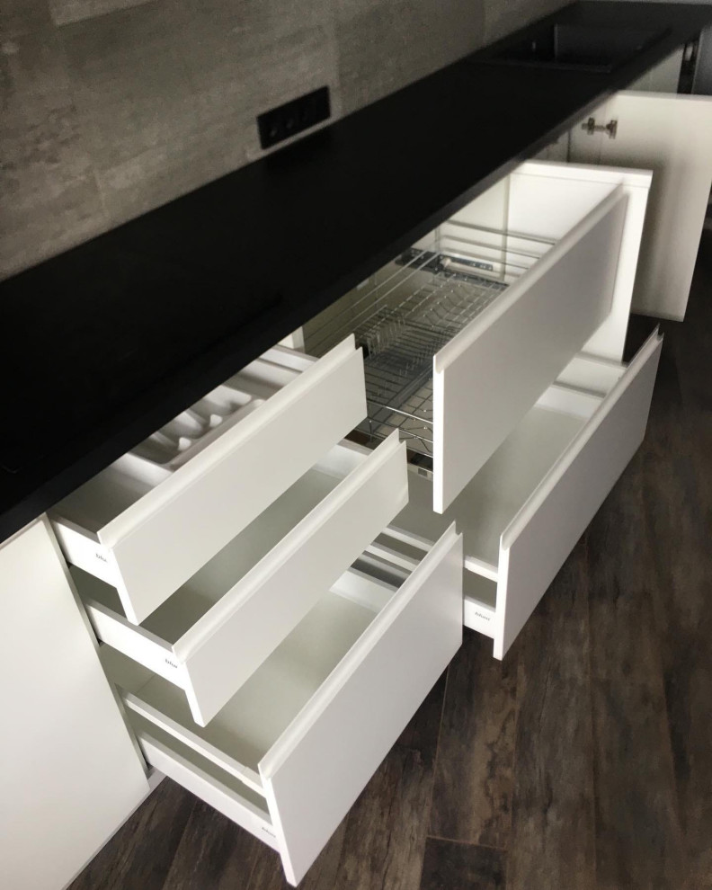 "Логово холостяка"