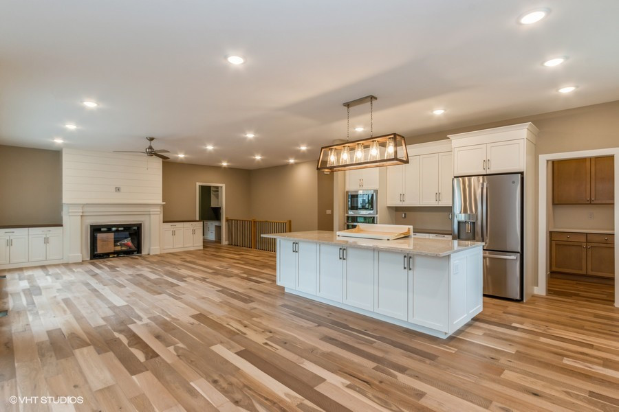 Inspiration for a transitional home design remodel in Cedar Rapids