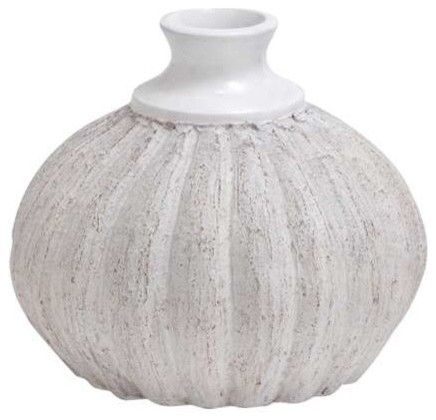 Lightweight and Weather Resistant Ceramic Quasa Vase in Terracotta